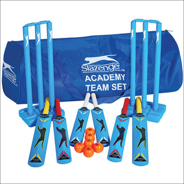 Slazenger MIDI Cricket Equipment Set